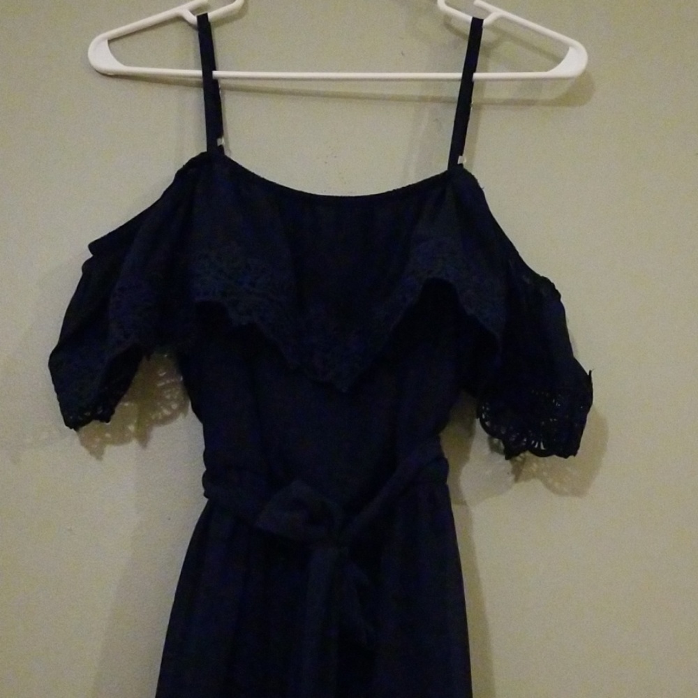 Dress - Picture 4 of 7